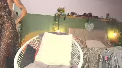 Snapshot of ana_jasper chatting on 09.08.25 Ana Maria online show from 09.08.25