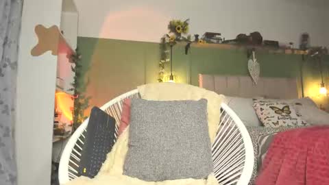 Ana Maria online show from 04.10.26