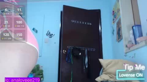 Ana lopez - Cameltoe girl  online show from 02.02.25