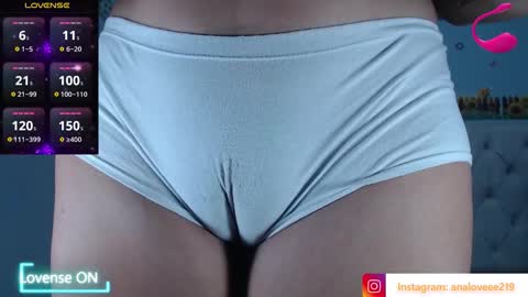 Snapshot of ana_loveee chatting on 02.08.26 Ana lopez - Cameltoe girl online show from 02.08.26