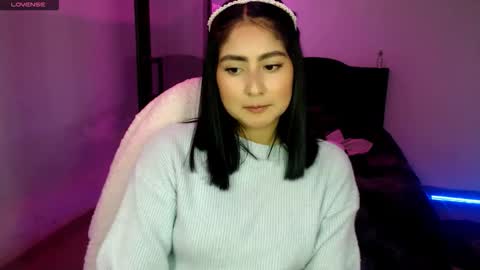 Ana Ricciardi online show from 11.17.25