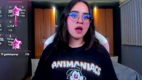 Snapshot of ana_taylor2 chatting on 03.08.25 Ana online show from 03.08.25