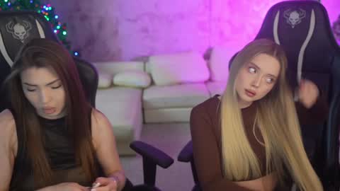 Anabel Kira Zlata Kira Elice Lana Dominika Sofy Kaila Bridget online show from 12.18.25