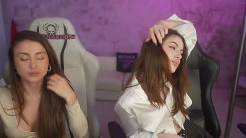 Snapshot of anabel054 chatting on 04.01.26 Anabel Kira Zlata Kira Elice Lana Dominika Sofy Kaila Bridget online show from 04.01.26