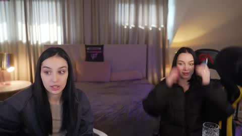 Sweet girls online show from 03.05.26