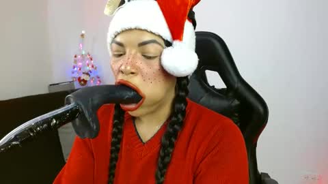 Snapshot of anabel693 chatting on 12.10.24 anabel alice gandara online show from 12.10.24