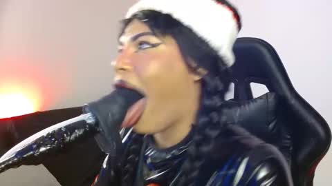 Snapshot of anabel693 chatting on 12.17.24 anabel alice gandara online show from 12.17.24