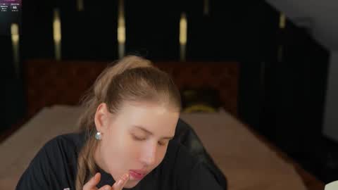 PLAYHARD054 online show from 10.10.25