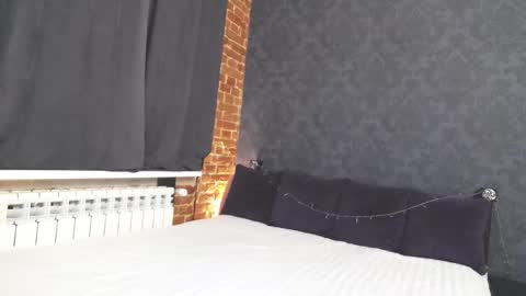 Anna online show from 09.10.25