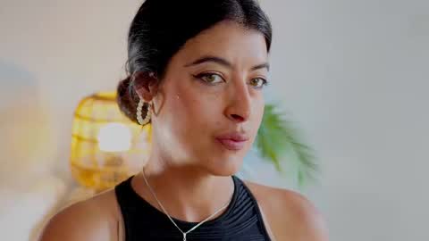 anabelcurvy online show from 10.15.25