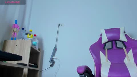 Anabella online show from 09.17.25