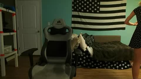 Anabelleleigh online show from 03.31.26