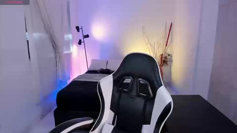 Snapshot of anabelwolf chatting on 09.08.25 ANABEL WOLF online show from 09.08.25