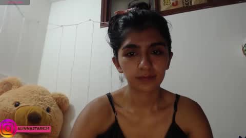 Anahi Browns online show from 02.06.25