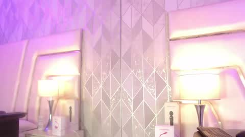 Anahis online show from 04.15.26