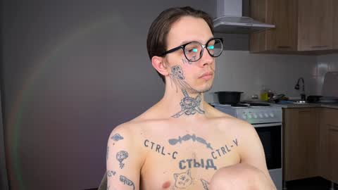 Snapshot of anahori_simon chatting on 12.23.24 simon online show from 12.23.24