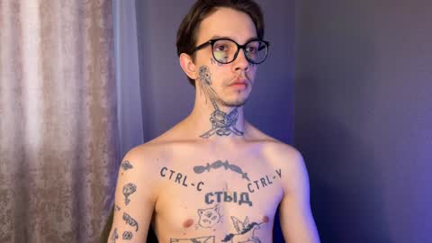 Snapshot of anahori_simon chatting on 01.27.25 simon online show from 01.27.25