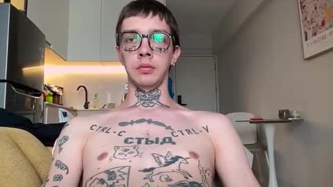 Snapshot of anahori_simon chatting on 02.15.26 simon online show from 02.15.26