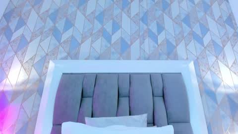   online show from 02.22.25