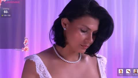 Snapshot of anaisleblanc chatting on 04.20.26 Anais online show from 04.20.26