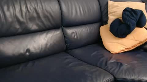 analbottom2 online show from 12.03.24