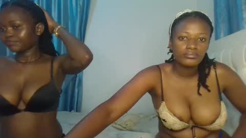 Snapshot of analeia_ chatting on 02.08.25 Analeia online show from 02.08.25