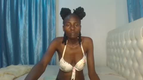 Snapshot of analeia_ chatting on 02.12.25 Analeia online show from 02.12.25