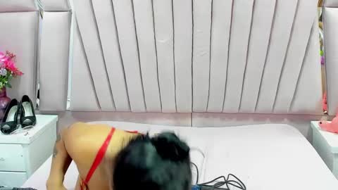 AbbyAndAntonela online show from 02.18.25