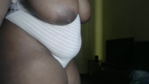 Snapshot of analock chatting on 02.09.26 Dotunga online show from 02.09.26