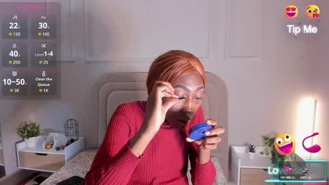 Snapshot of anamonroee chatting on 10.06.25 anamonroee online show from 10.06.25