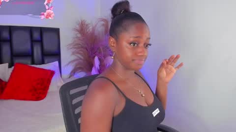 Snapshot of ananya_kay01 chatting on 02.21.25 A N A my connection hours are from 600 pm to 12 pm Colombian time online show from 02.21.25