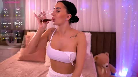 Anna online show from 03.07.25