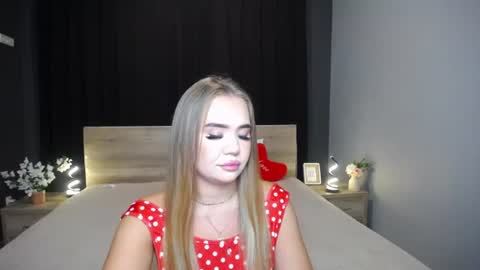 anastacyyellig online show from 07.06.26