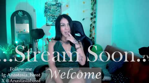 Jennyfer.... but u can say me Anastasia online show from 01.03.25