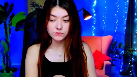 Snapshot of anasteisher chatting on 01.12.26 Ana online show from 01.12.26