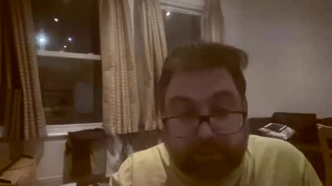 tik toker hot or boring online show from 02.17.25