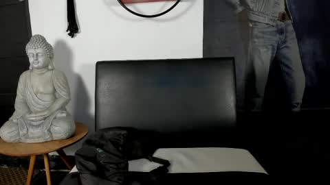 anddy_hugecock online show from 04.22.26