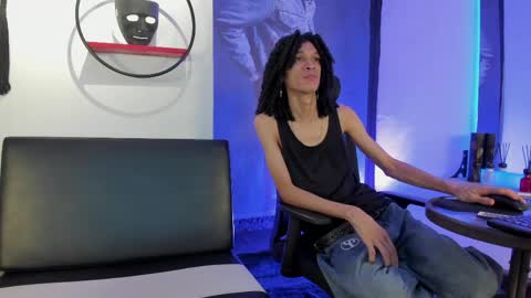 anddy_hugecock online show from 05.11.26
