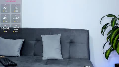 Snapshot of ander_012 chatting on 03.12.25 Ander Arias online show from 03.12.25