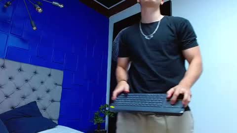 Andre Parker online show from 01.12.25