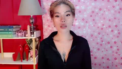 Snapshot of andrea06121998 chatting on 10.24.25 andrea06121998 online show from 10.24.25