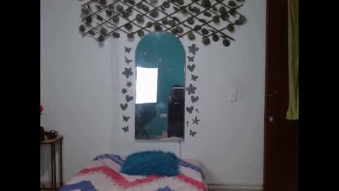 andrea1_ebony online show from 01.06.26