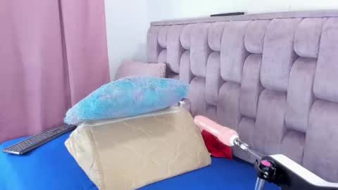 Andrea bigtits69 online show from 04.02.26