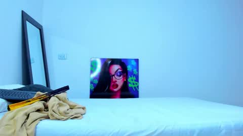 Andrea Cherry online show from 09.19.25