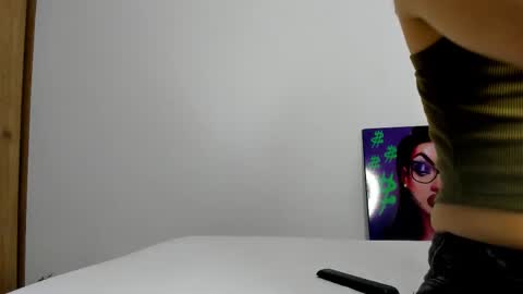 Andrea Cherry online show from 11.15.25