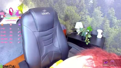 Andrea hereGMT7Mon Tue Wen ThFri Sat Su 0300am-0900am. online show from 01.12.26