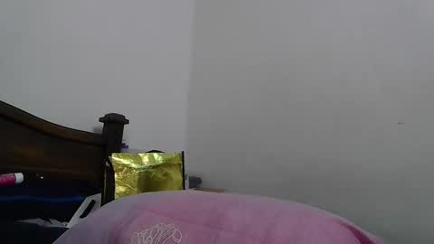 Snapshot of andrea_sweet8 chatting on 01.09.26 andrea online show from 01.09.26