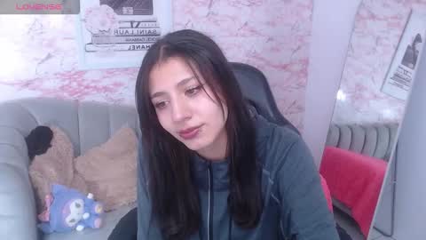 Snapshot of andrea_torres_t chatting on 11.23.25 Andrea online show from 11.23.25