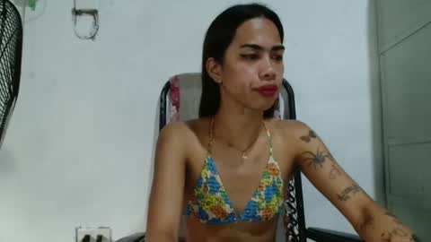 Andrea And Chloe Asians Girls online show from 01.06.25