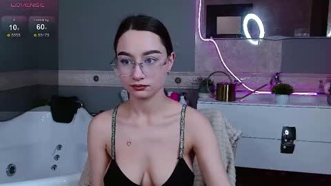 andreajohnsons online show from 05.15.26